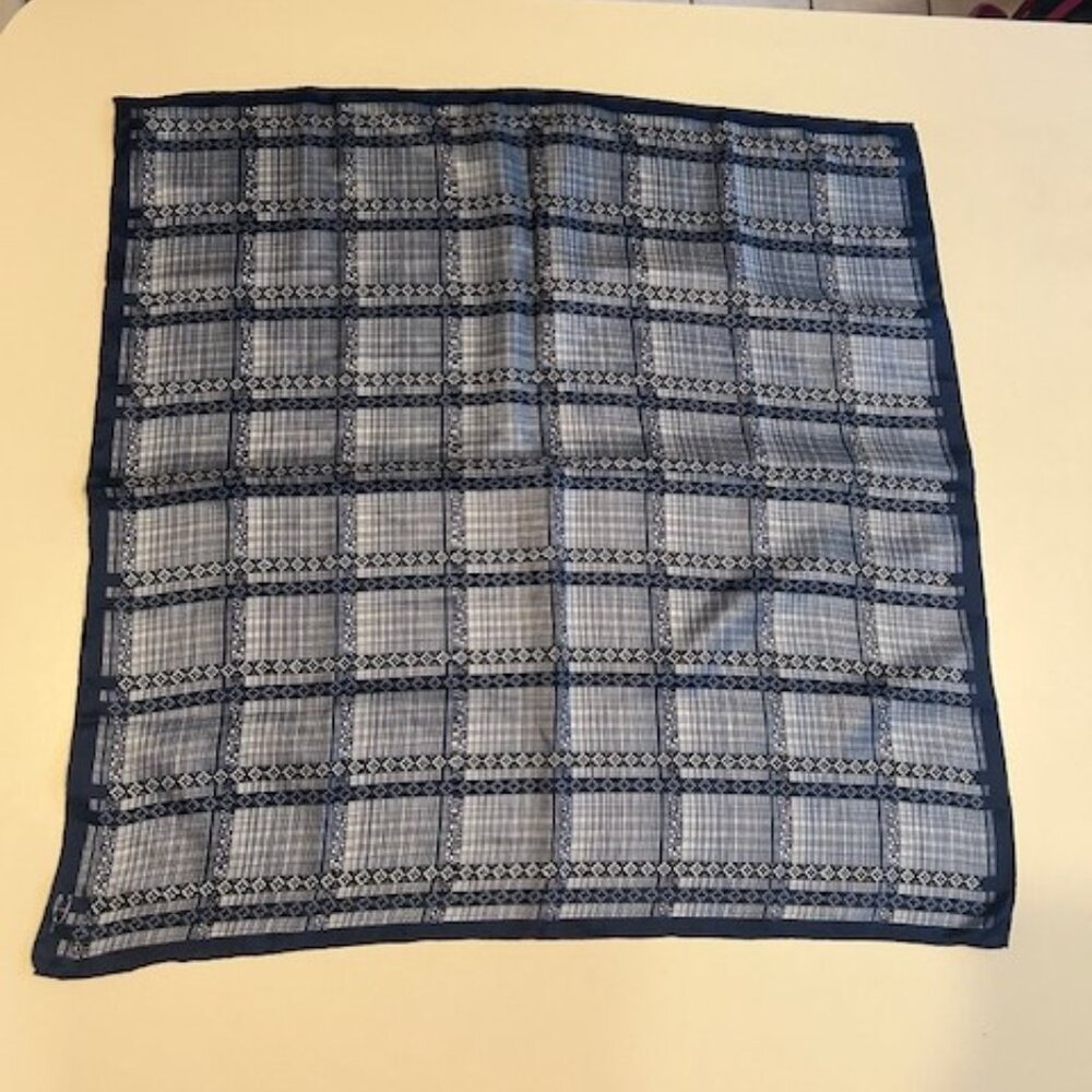 DESCO 100% Silk Blue White Striped Square SCARF - Picture 5 of 7